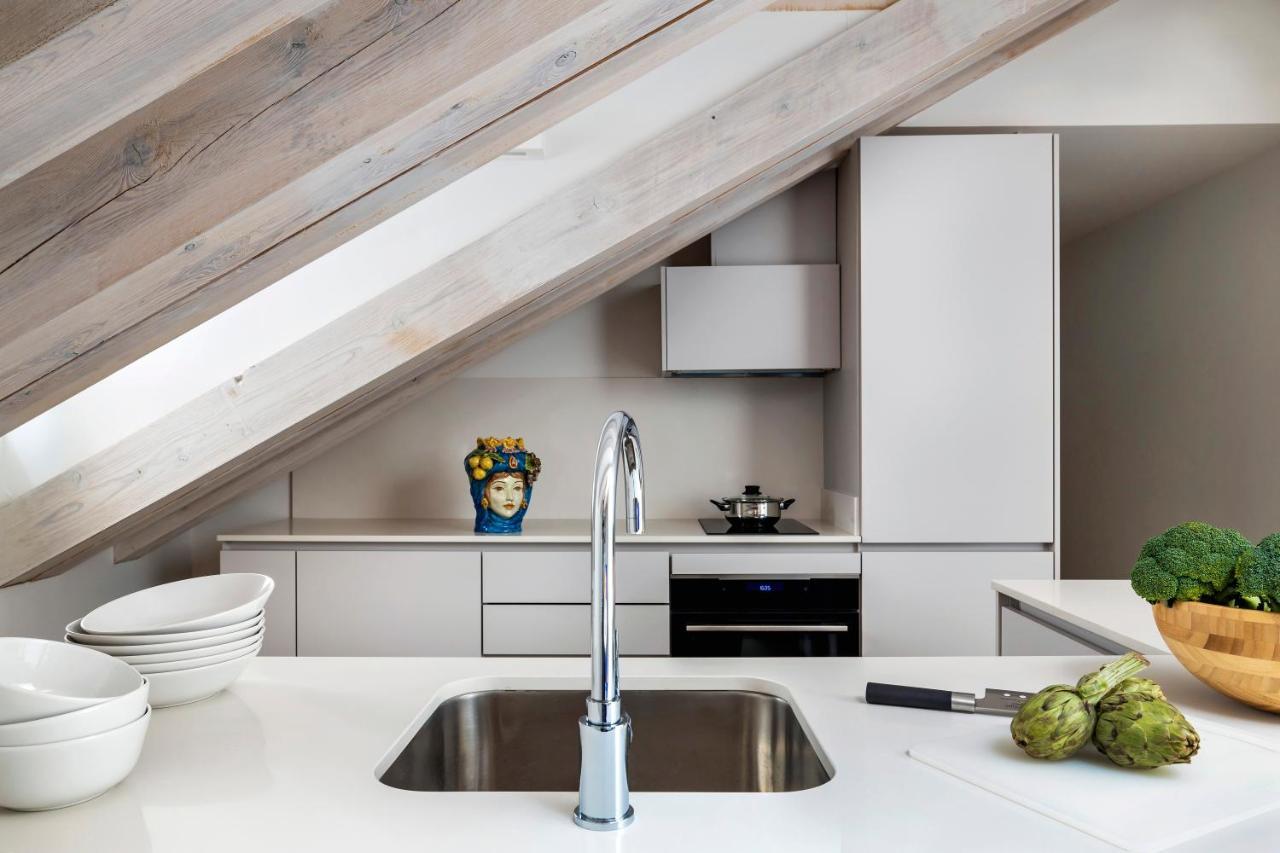 Calatrava - Darya Living Appartement Madrid Buitenkant foto
