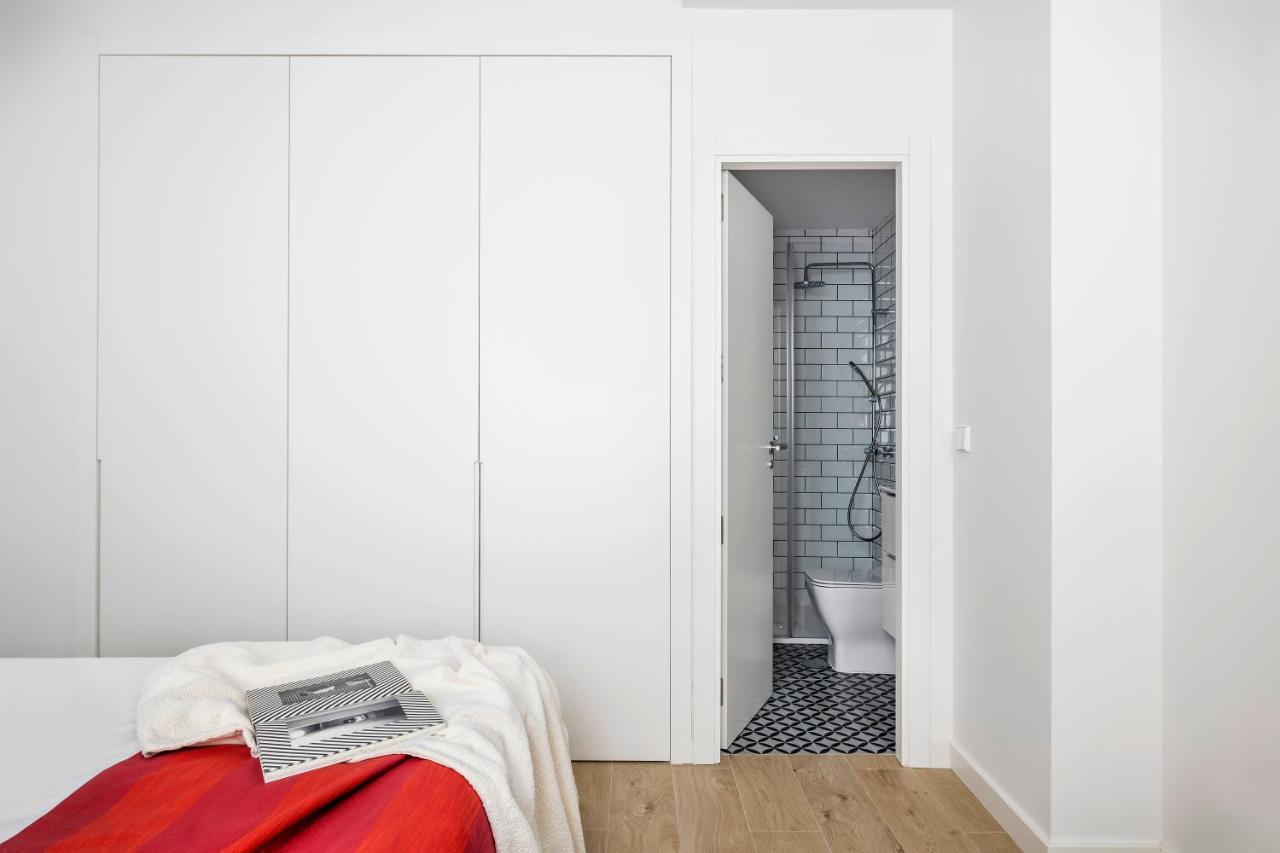 Calatrava - Darya Living Appartement Madrid Buitenkant foto